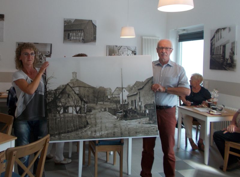 Eröffnung Dorfcafe 1